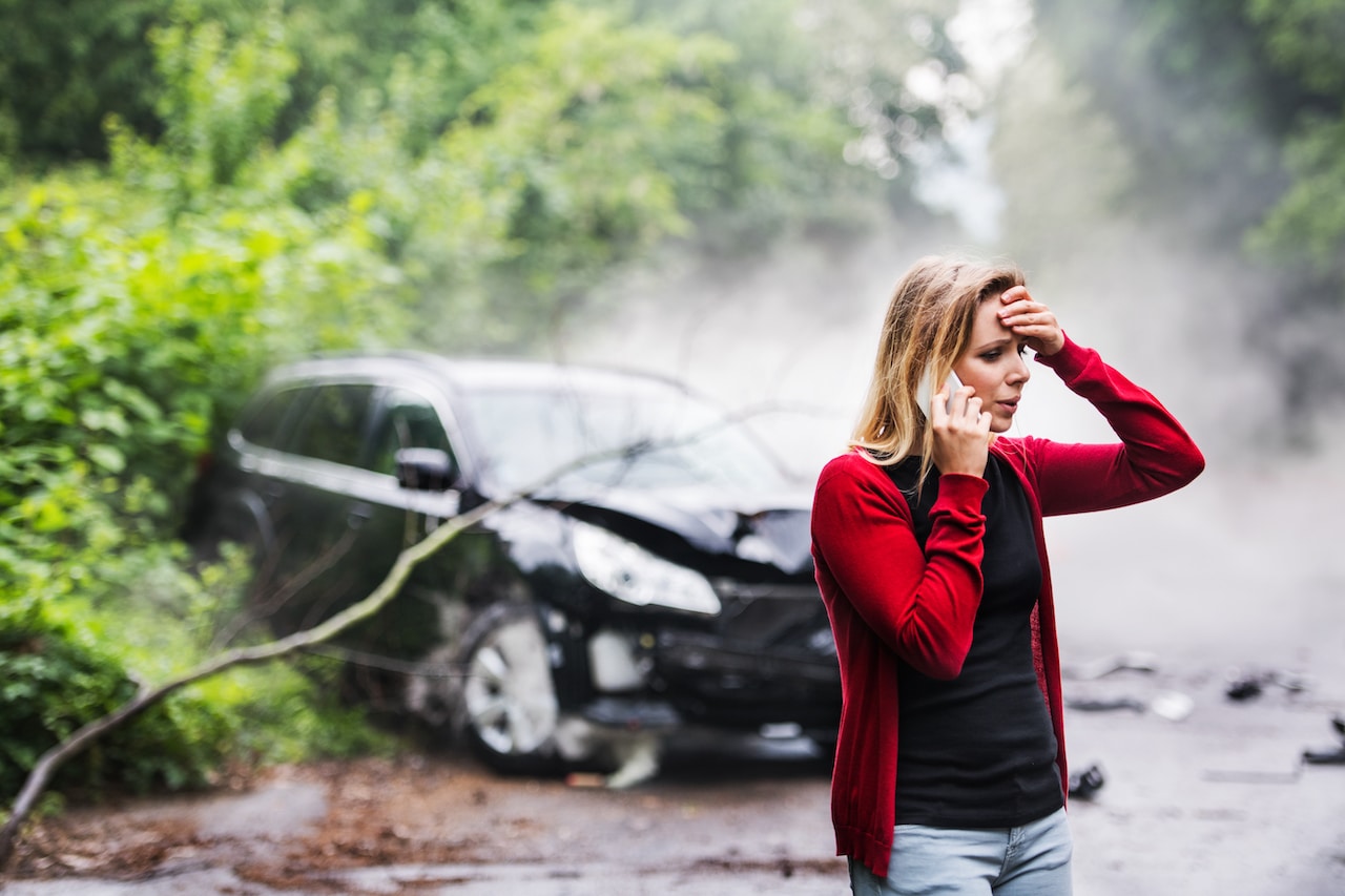 Your Guide to Front-End Damage Repair After a Collision | Valley